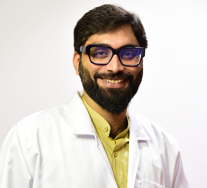Dr Shashi Vardhan - Dr Shashi's Dental Studio Founder